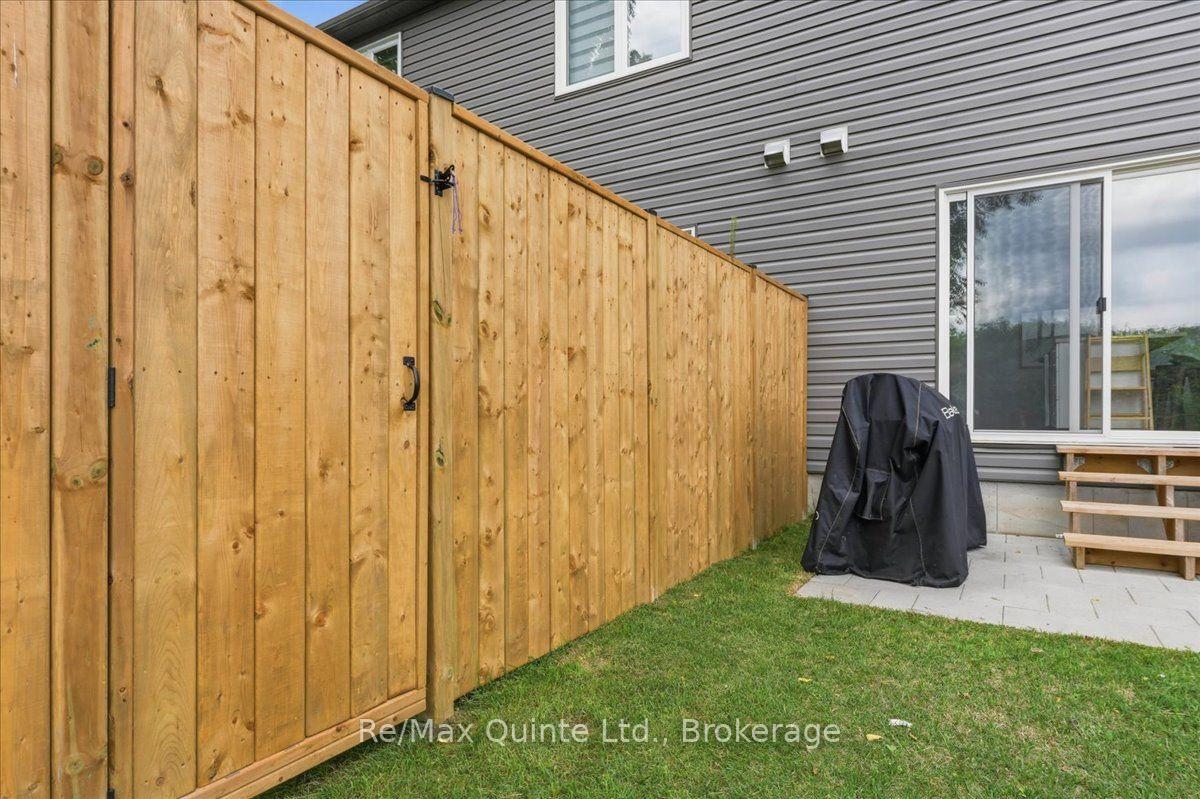 Photo 29 of 36 Campbell Crescent, Prince Edward County, Picton Ward — HOMEH