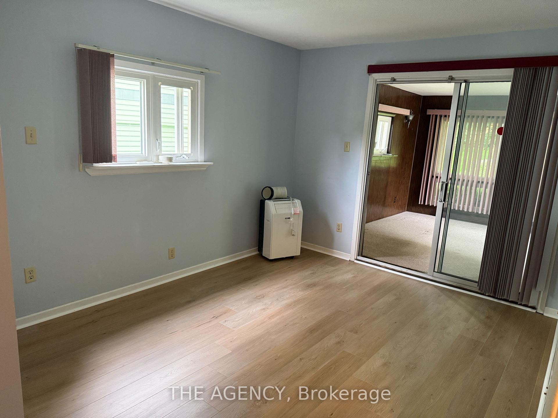 Photo 19 of 323 Waratah Avenue, Newmarket, Huron Heights-Leslie Valley — HOMEH