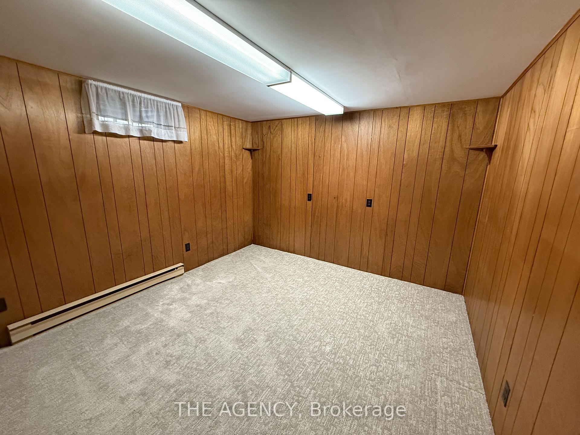 Photo 38 of 323 Waratah Avenue, Newmarket, Huron Heights-Leslie Valley — HOMEH