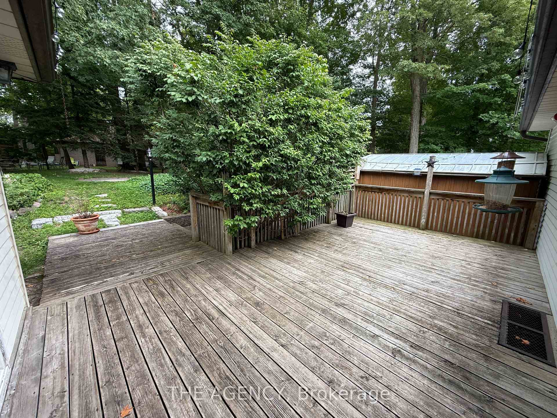 Photo 47 of 323 Waratah Avenue, Newmarket, Huron Heights-Leslie Valley — HOMEH