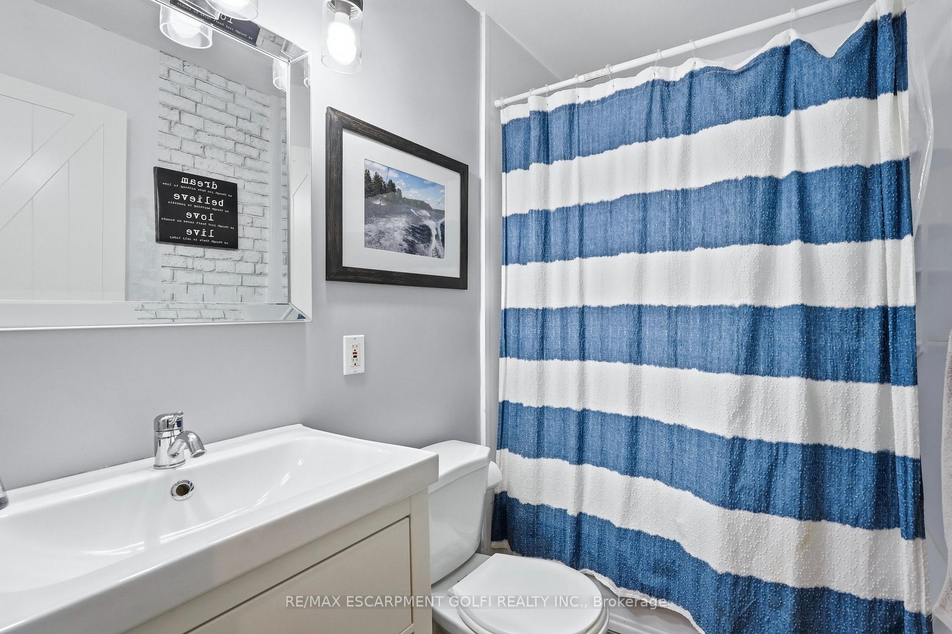 Photo 24 of 146 Lynden Road, Hamilton, Rural Flamborough — HOMEH