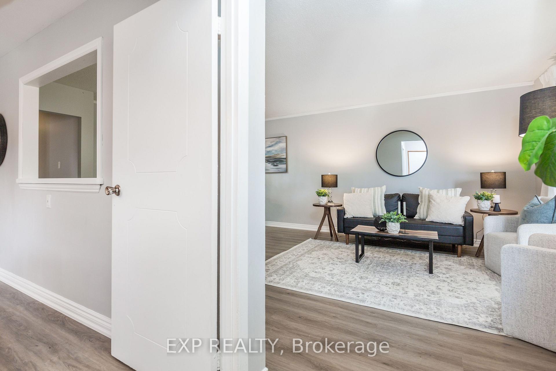 Photo 7 of 825 Bem Avenue, Pickering, Bay Ridges — HOMEH