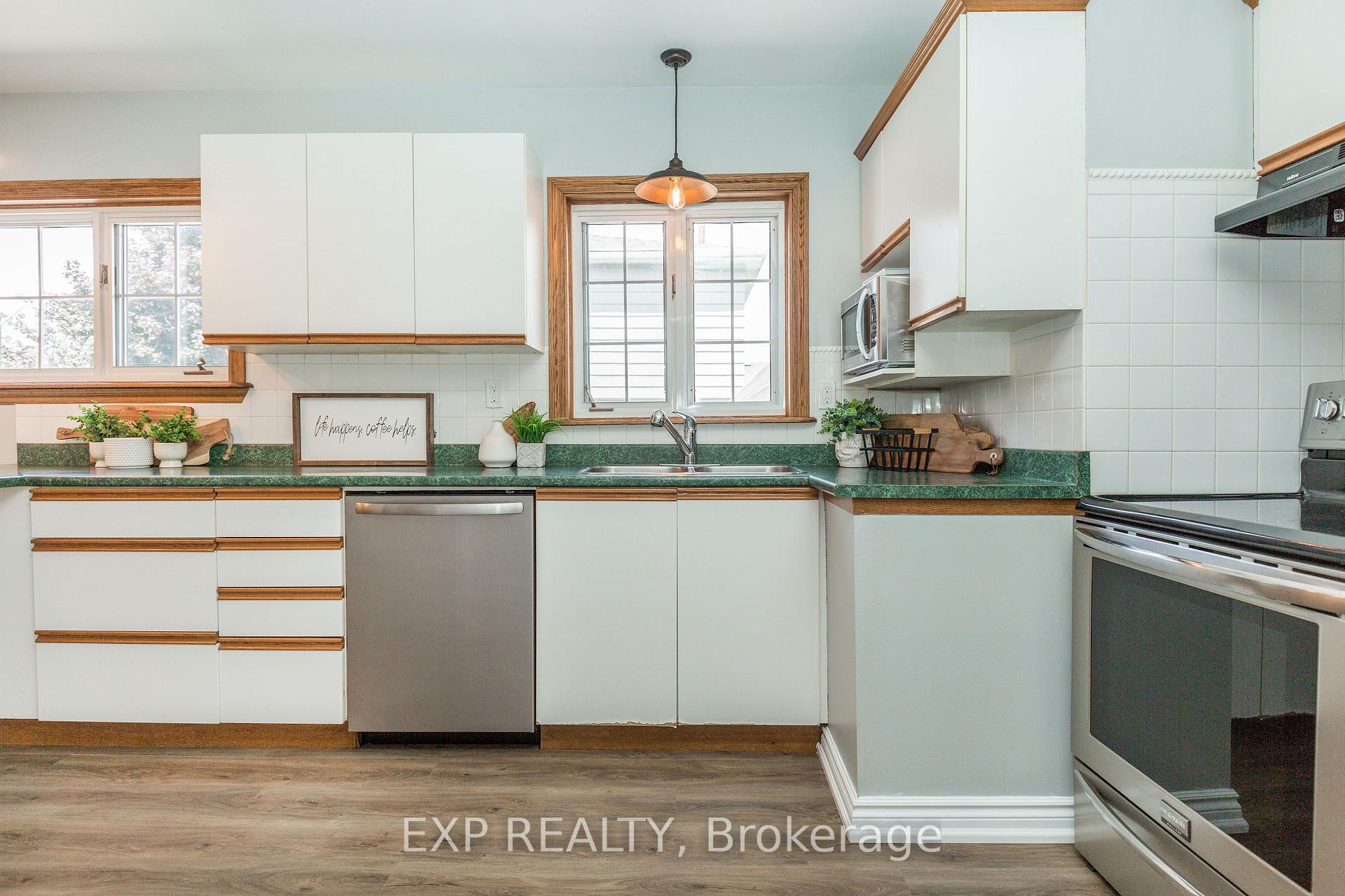 Photo 17 of 825 Bem Avenue, Pickering, Bay Ridges — HOMEH