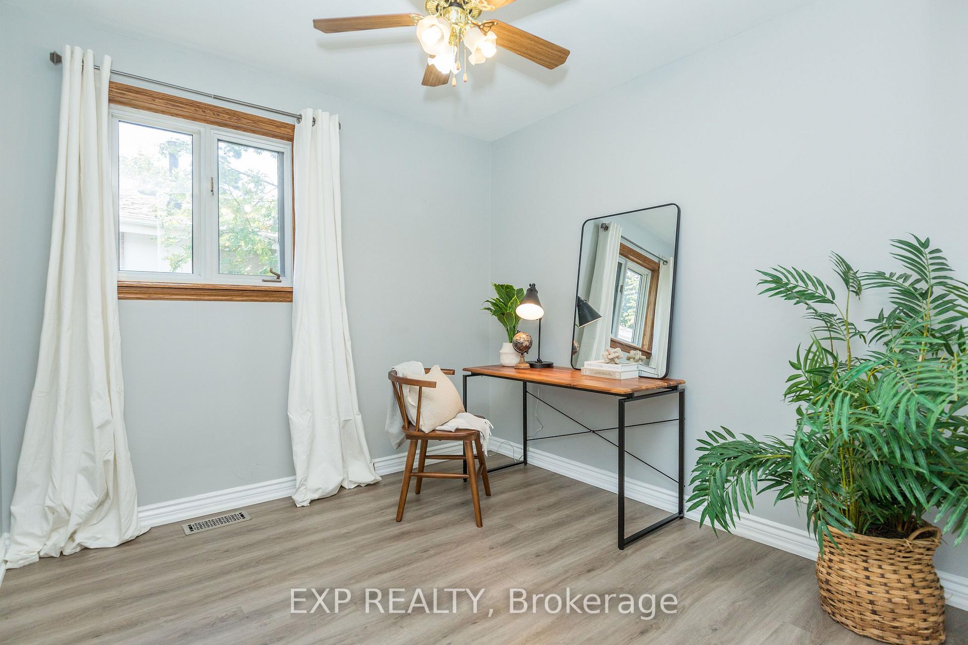 Photo 18 of 825 Bem Avenue, Pickering, Bay Ridges — HOMEH