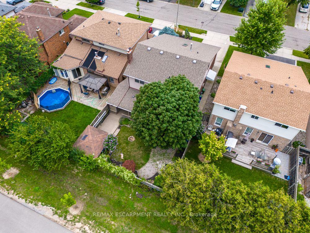 Photo 40 of 49 Branthaven Drive, Hamilton, Stoney Creek Mountain — HOMEH