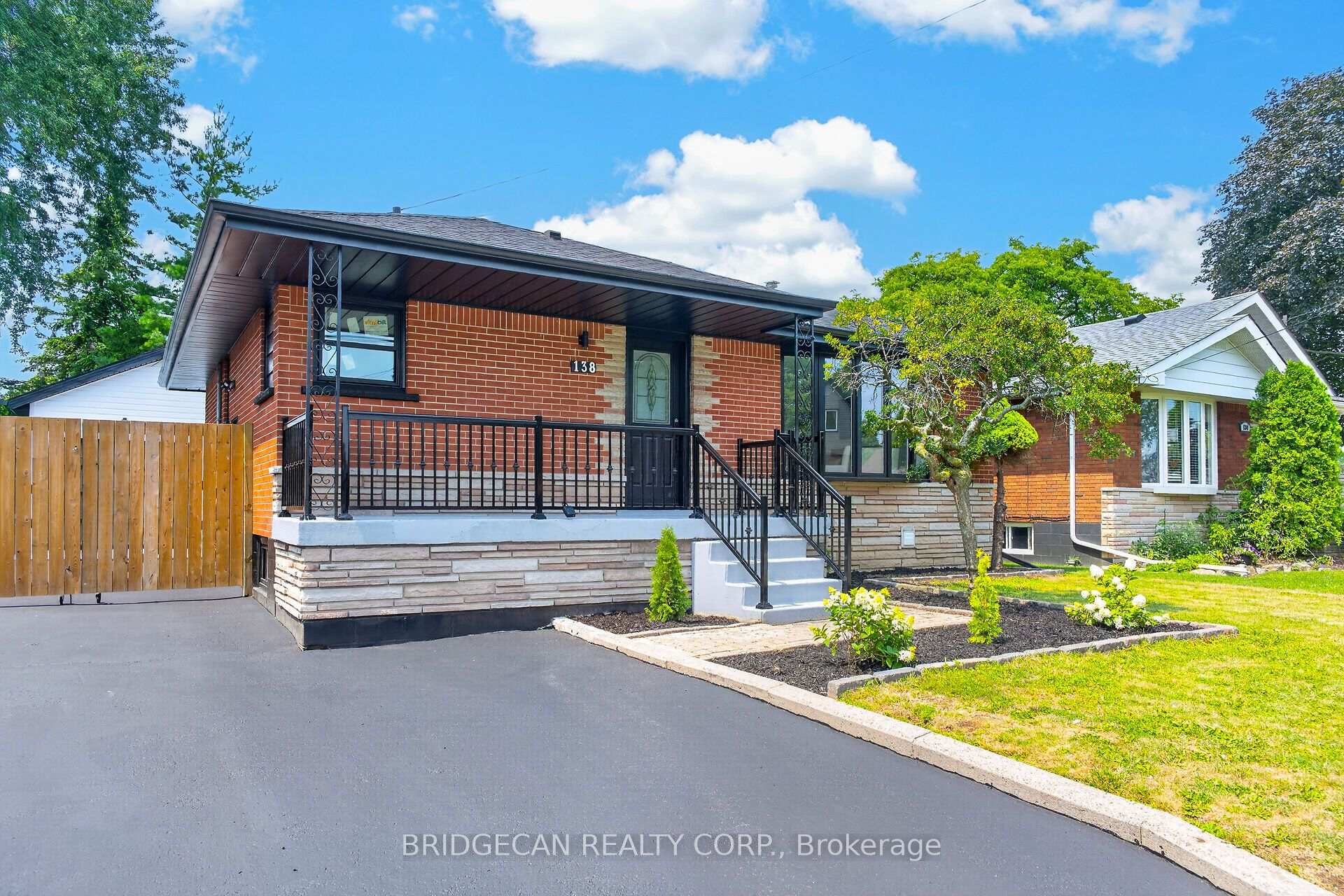 Photo 3 of 138 Rendell Boulevard, Hamilton, Sunninghill — HOMEH