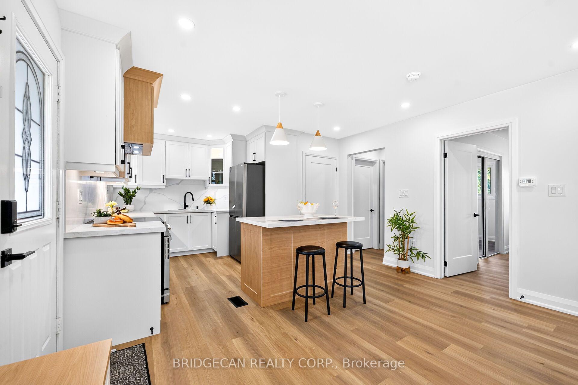 Photo 4 of 138 Rendell Boulevard, Hamilton, Sunninghill — HOMEH
