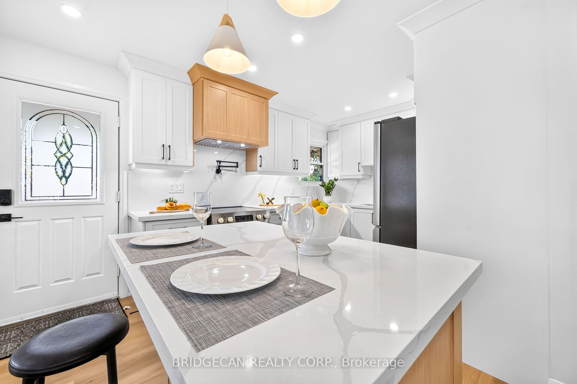 Photo 6 of 138 Rendell Boulevard, Hamilton, Sunninghill — HOMEH
