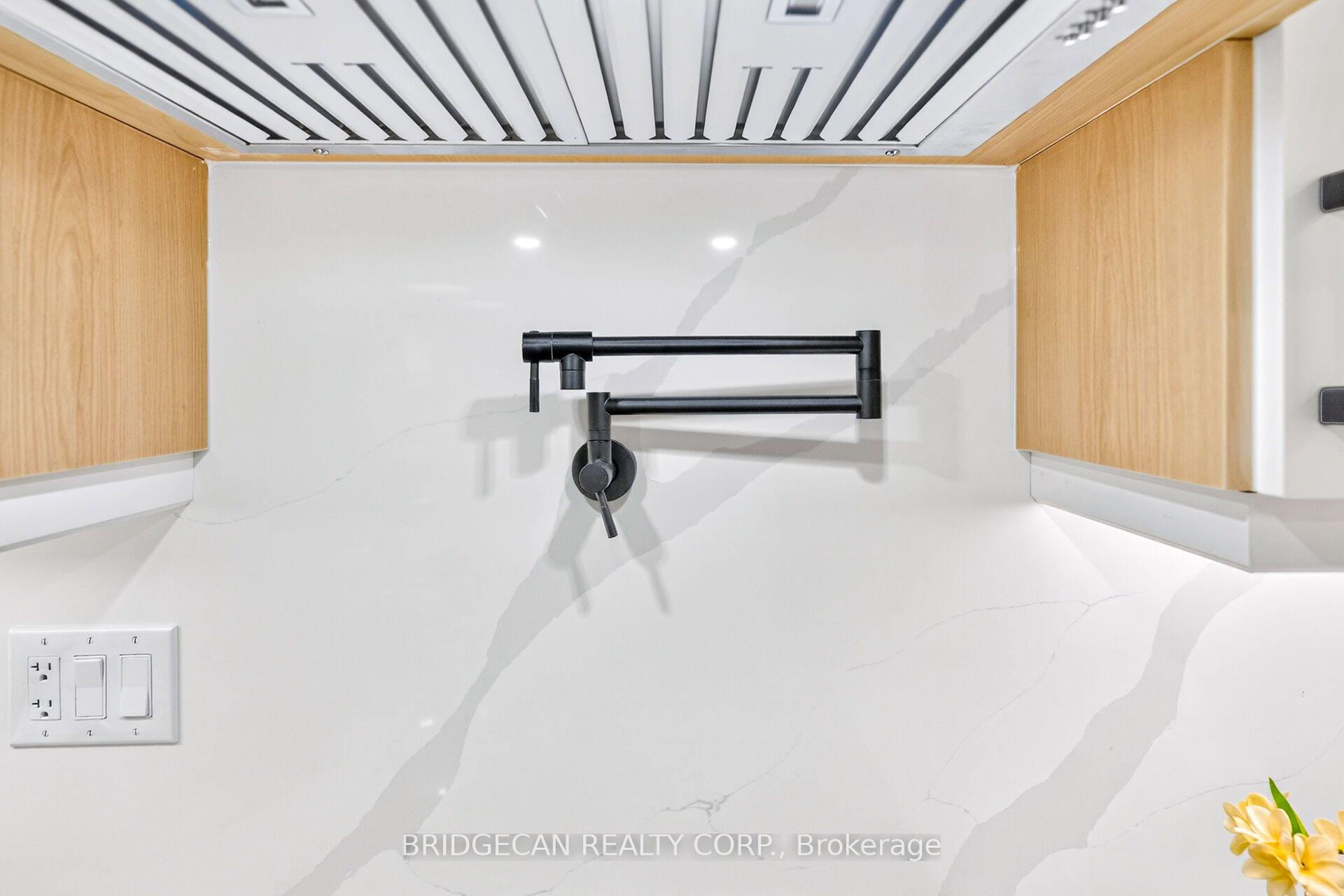 Photo 8 of 138 Rendell Boulevard, Hamilton, Sunninghill — HOMEH