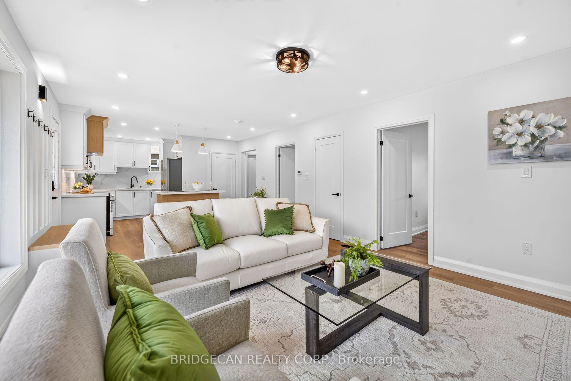 Photo 17 of 138 Rendell Boulevard, Hamilton, Sunninghill — HOMEH