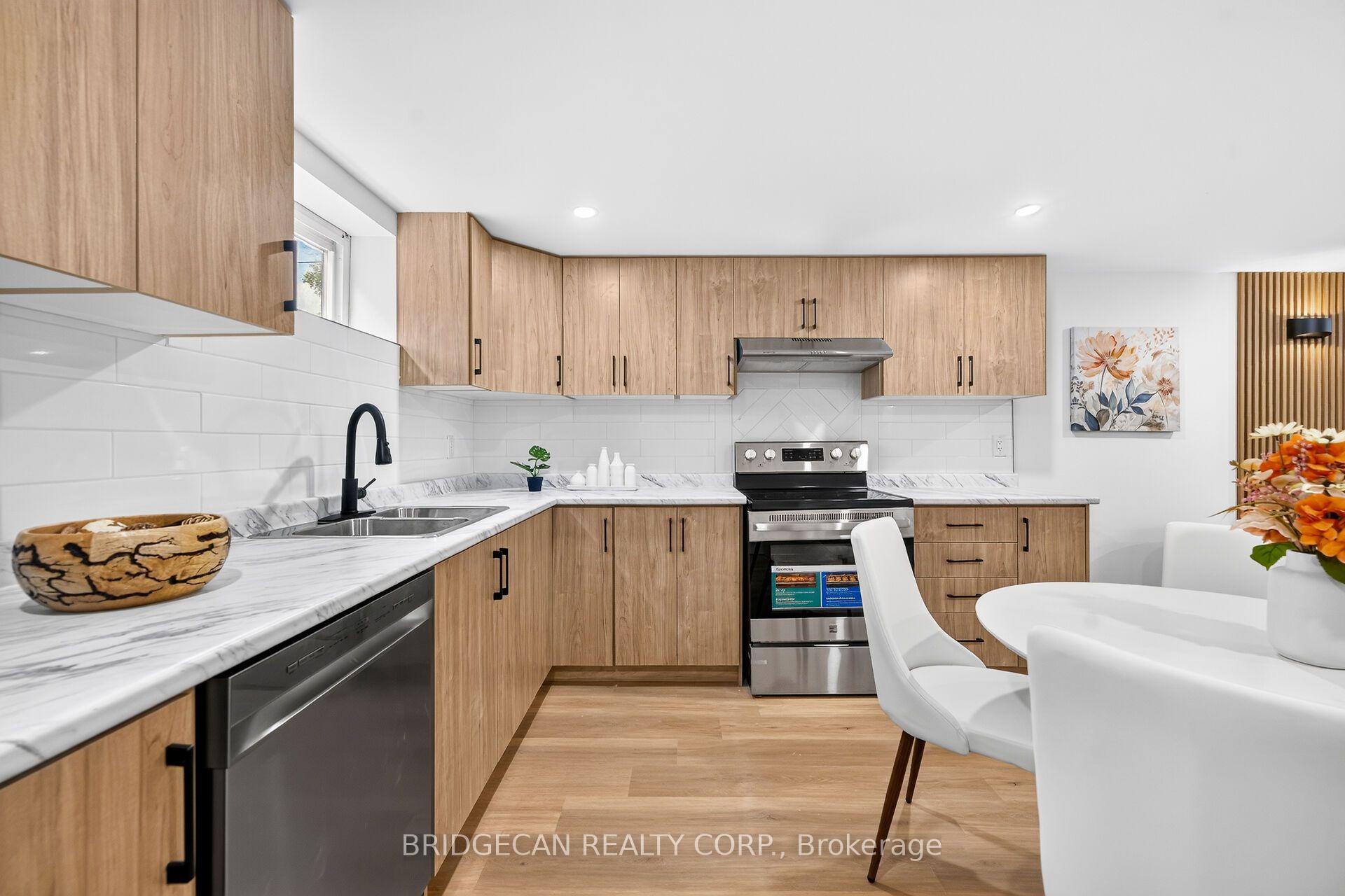 Photo 26 of 138 Rendell Boulevard, Hamilton, Sunninghill — HOMEH