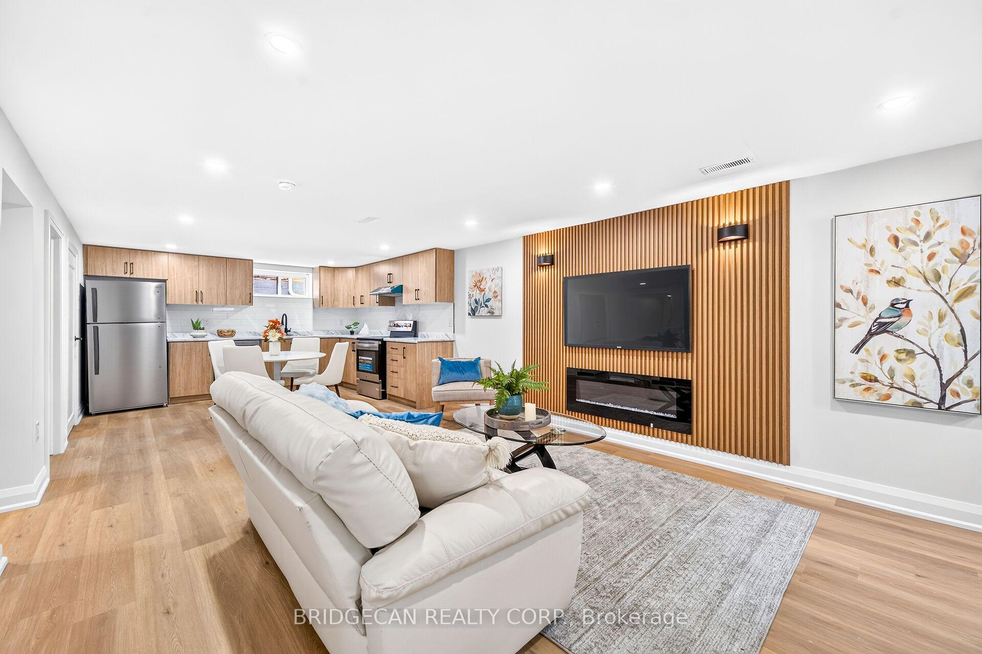 Photo 31 of 138 Rendell Boulevard, Hamilton, Sunninghill — HOMEH