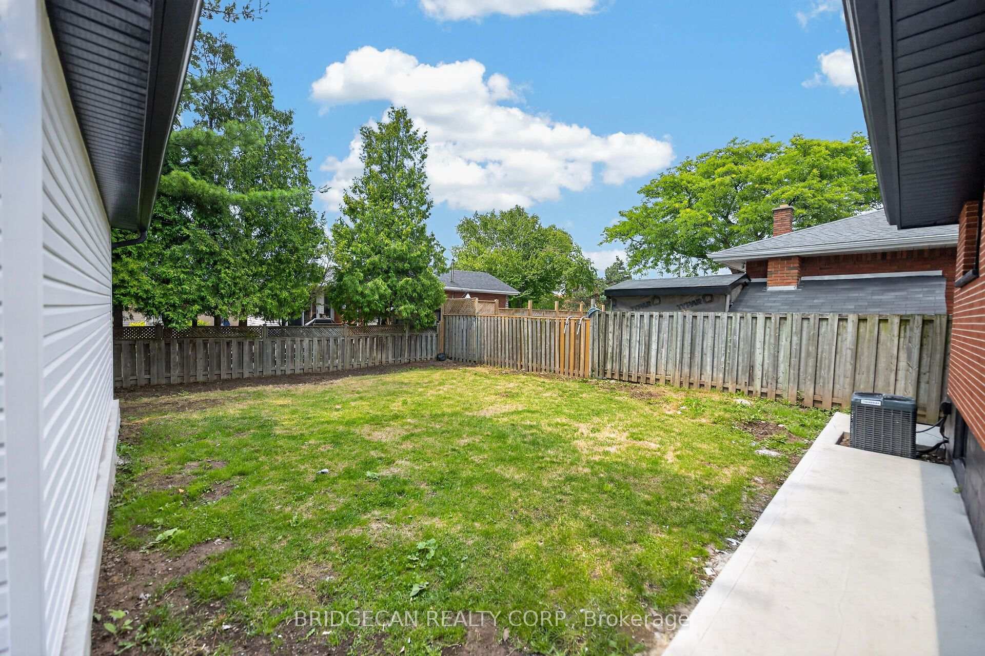 Photo 43 of 138 Rendell Boulevard, Hamilton, Sunninghill — HOMEH