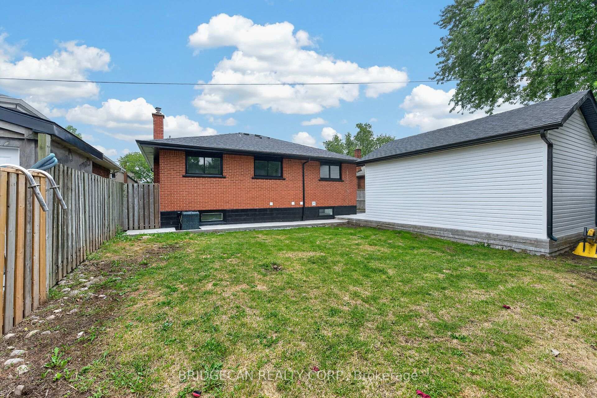 Photo 45 of 138 Rendell Boulevard, Hamilton, Sunninghill — HOMEH