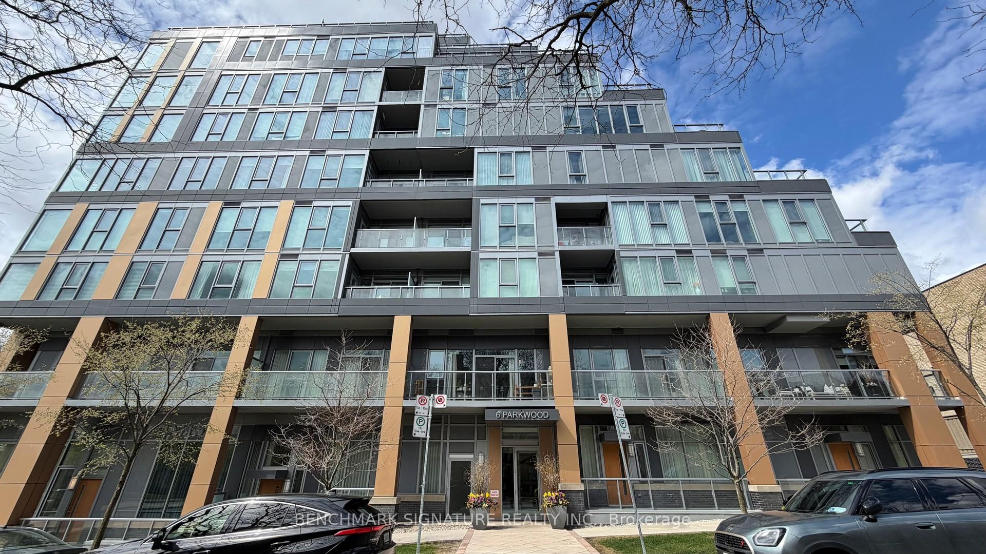 Photo 3 of Unit Th106, 6 Parkwood Avenue, Toronto, Casa Loma — HOMEH