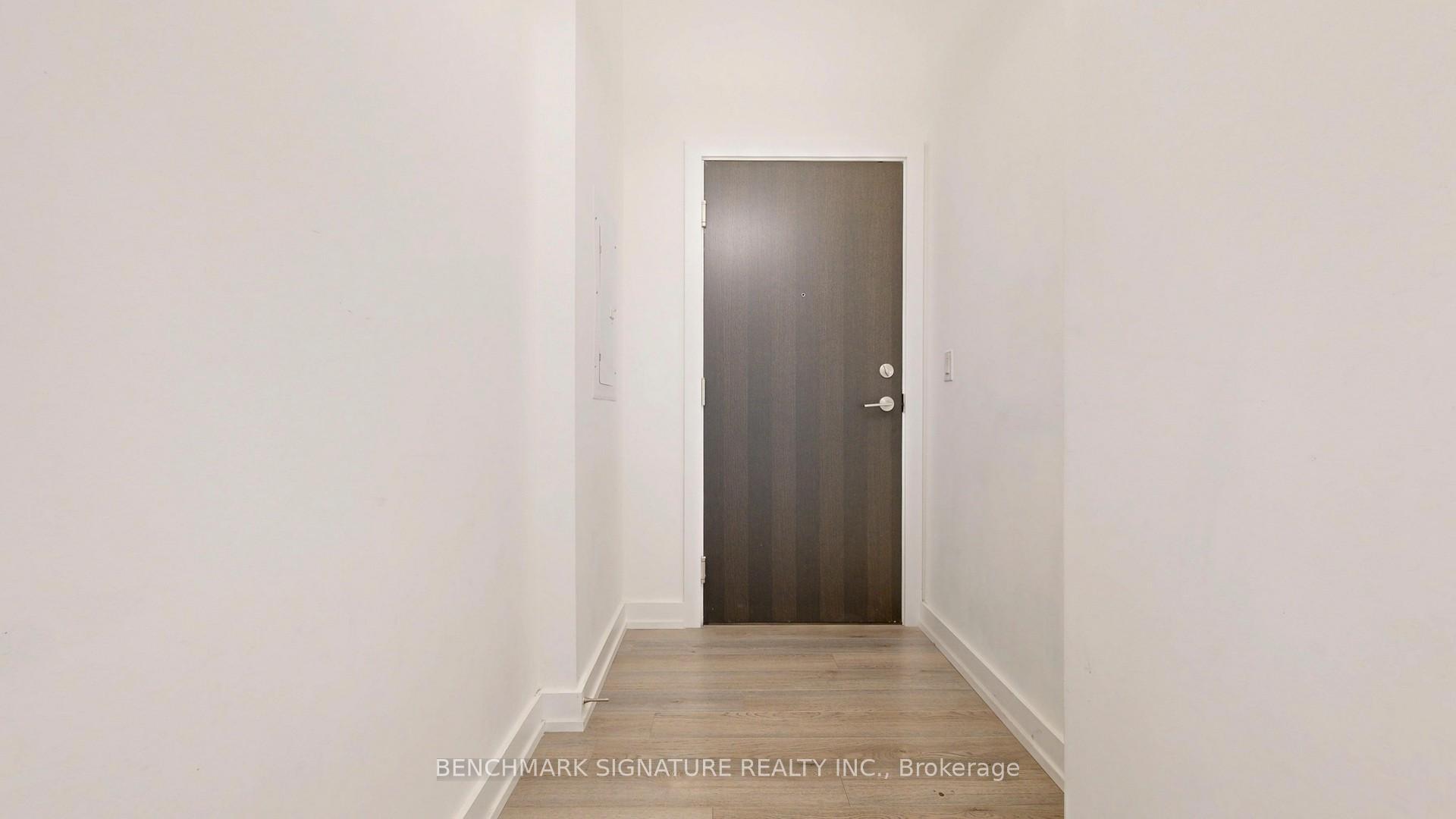 Photo 28 of Unit Th106, 6 Parkwood Avenue, Toronto, Casa Loma — HOMEH