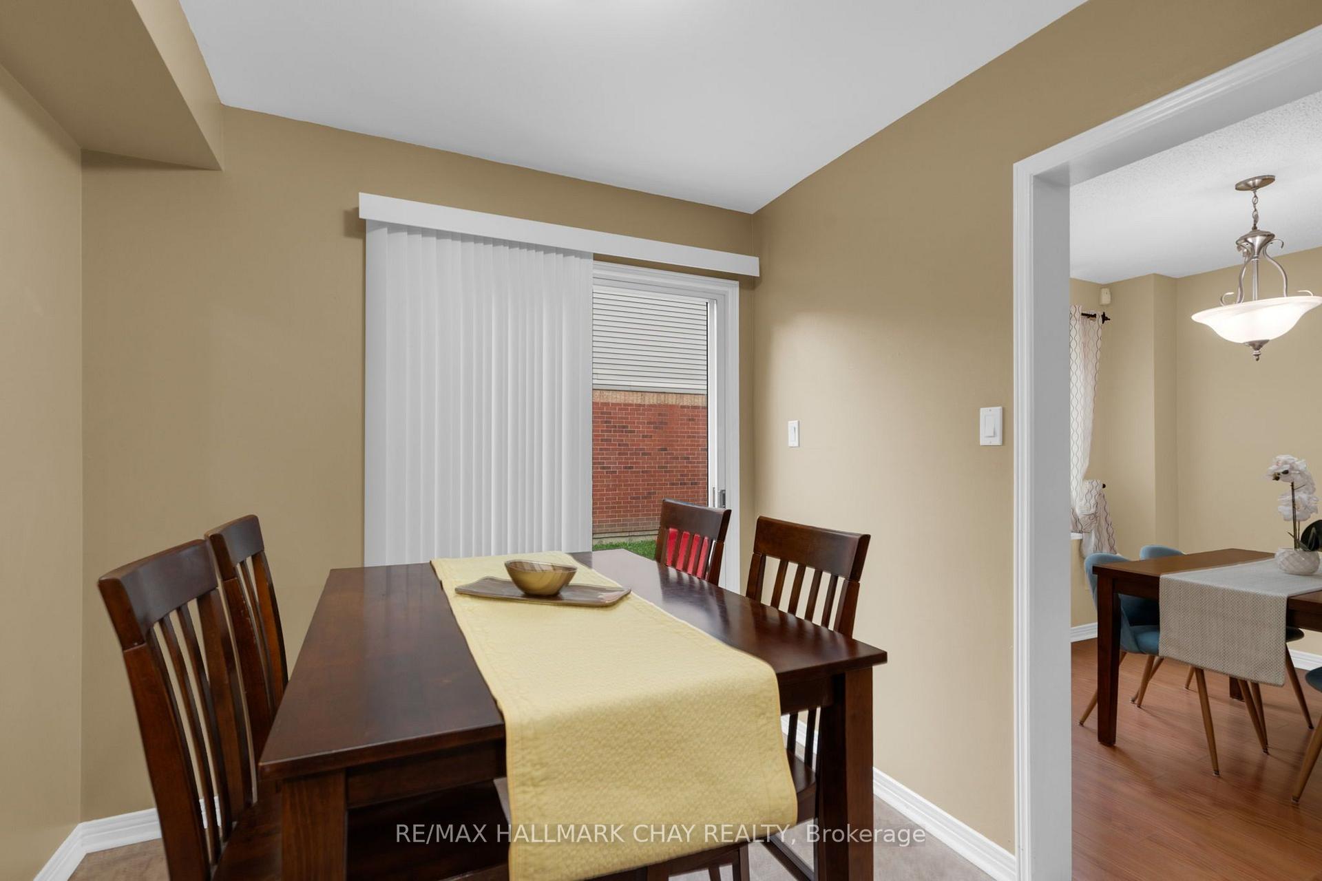 Photo 10 of 769 Playter Crescent, Newmarket, Armitage — HOMEH