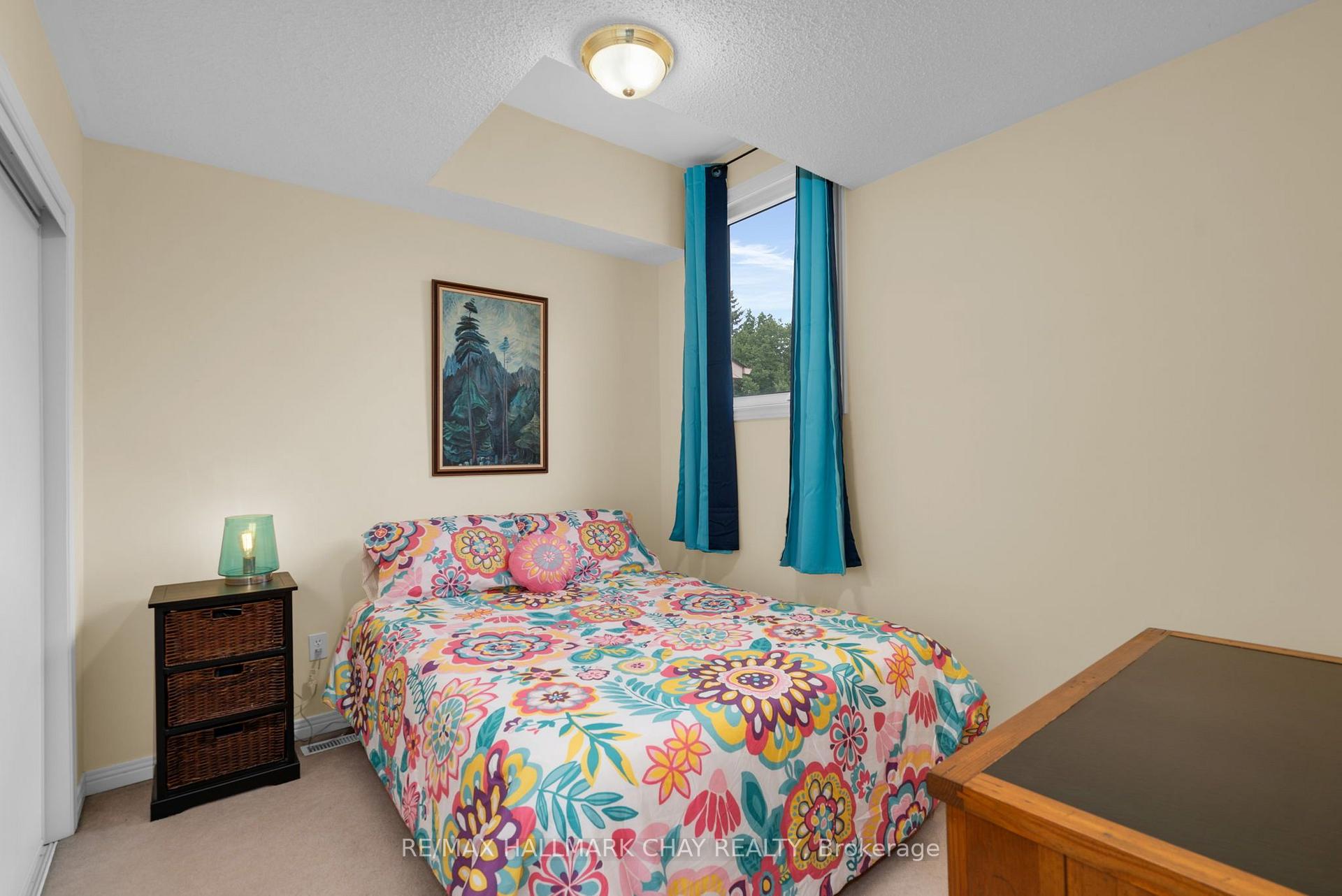 Photo 17 of 769 Playter Crescent, Newmarket, Armitage — HOMEH