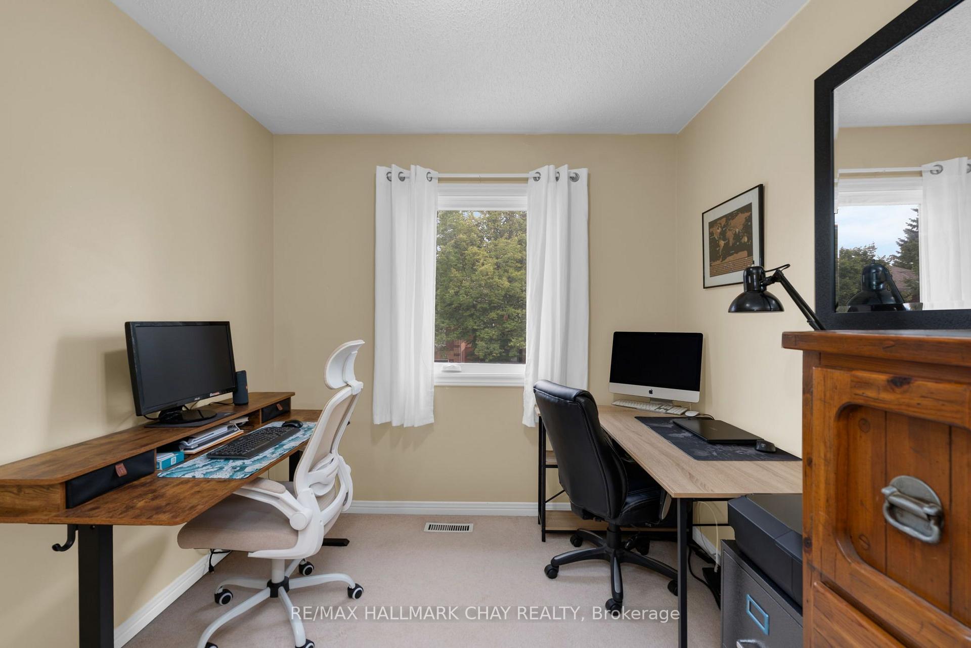 Photo 21 of 769 Playter Crescent, Newmarket, Armitage — HOMEH