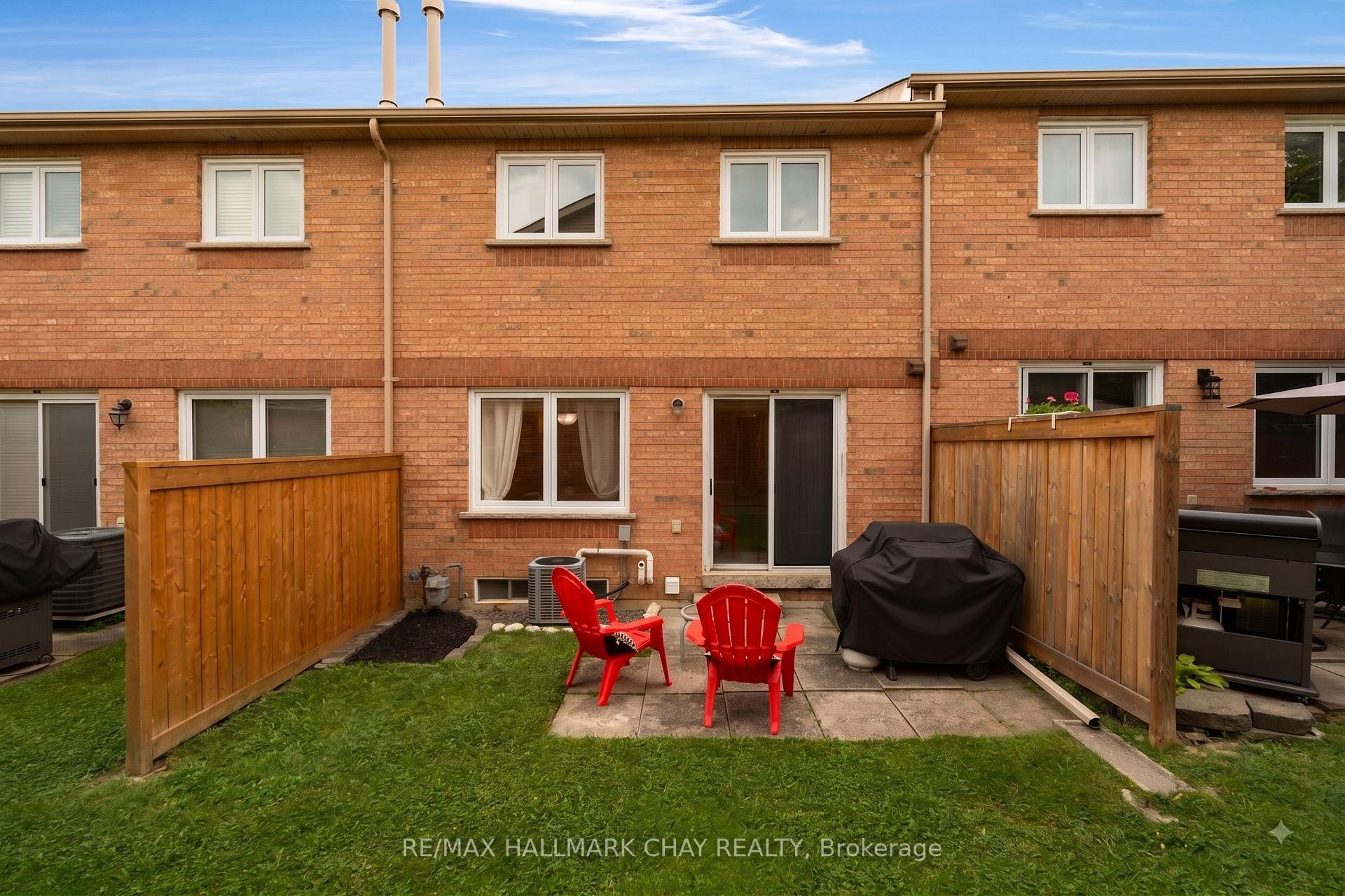 Photo 26 of 769 Playter Crescent, Newmarket, Armitage — HOMEH