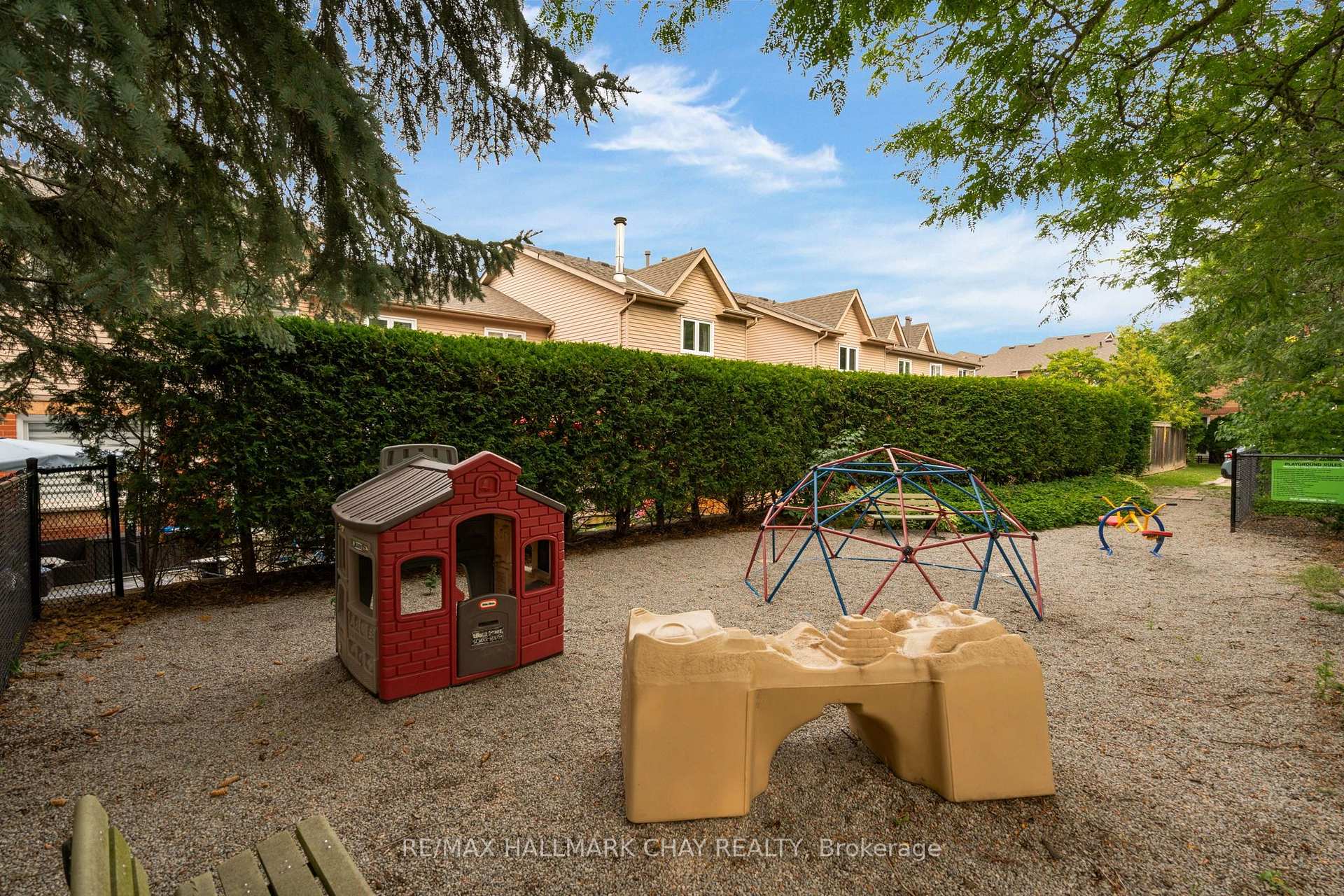 Photo 30 of 769 Playter Crescent, Newmarket, Armitage — HOMEH