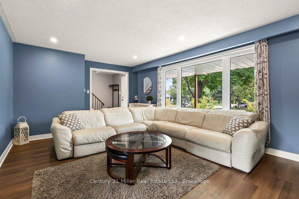 Photo 14 of 85 Waterford Drive, Erin — HOMEH