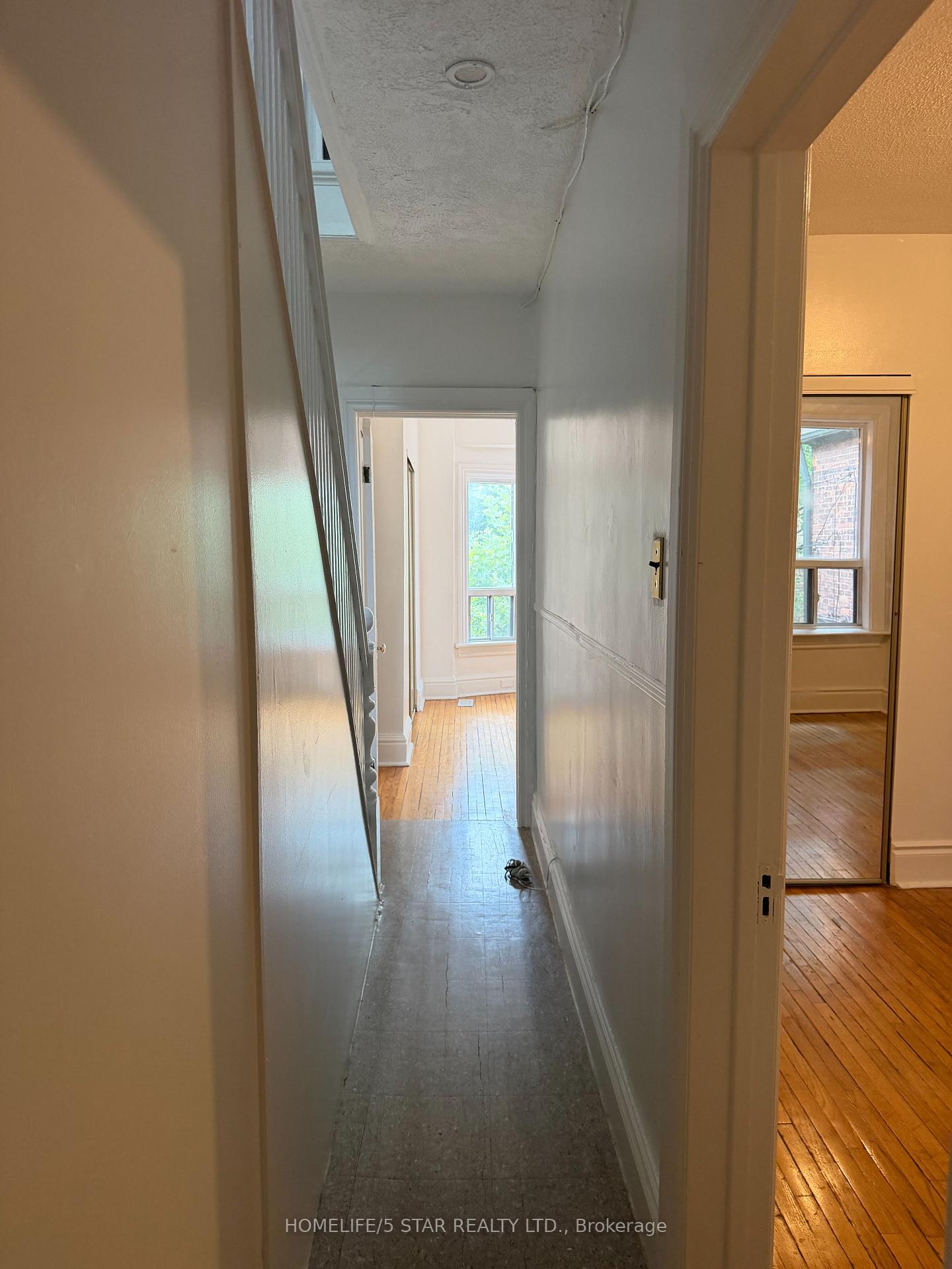 Photo 7 of Unit Apt 2, 743 Euclid Avenue, Toronto, The Annex — HOMEH