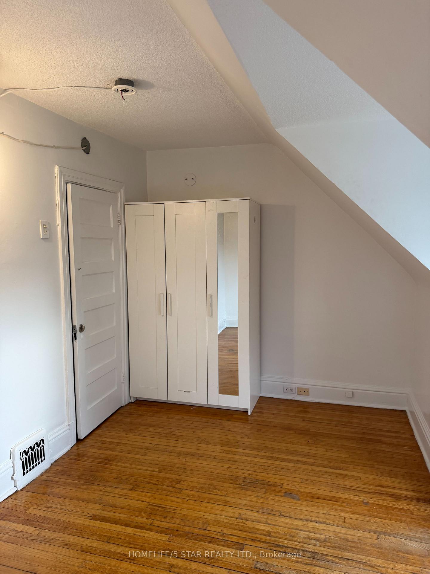 Photo 24 of Unit Apt 2, 743 Euclid Avenue, Toronto, The Annex — HOMEH