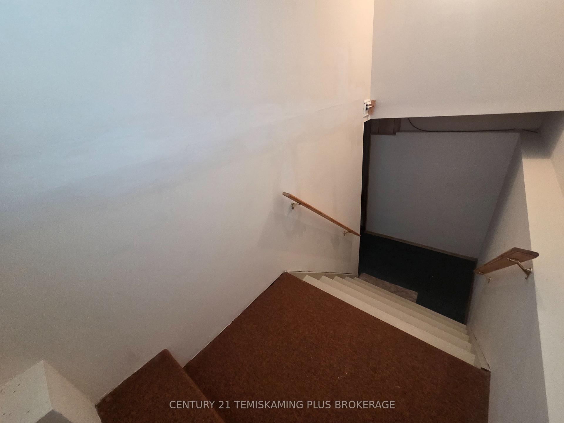 Photo 35 of 125 4th Avenue, Englehart — HOMEH