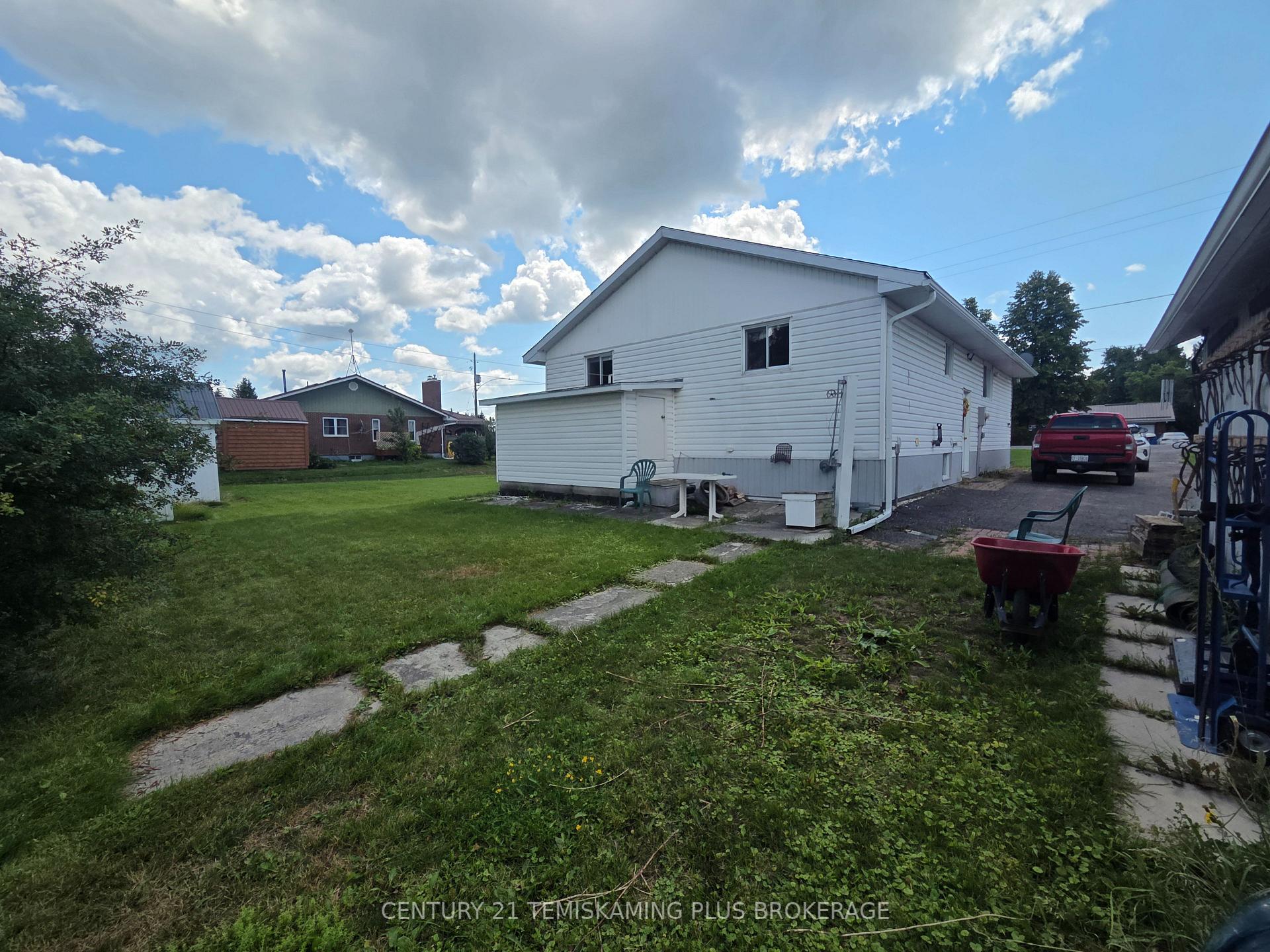 Photo 36 of 125 4th Avenue, Englehart — HOMEH