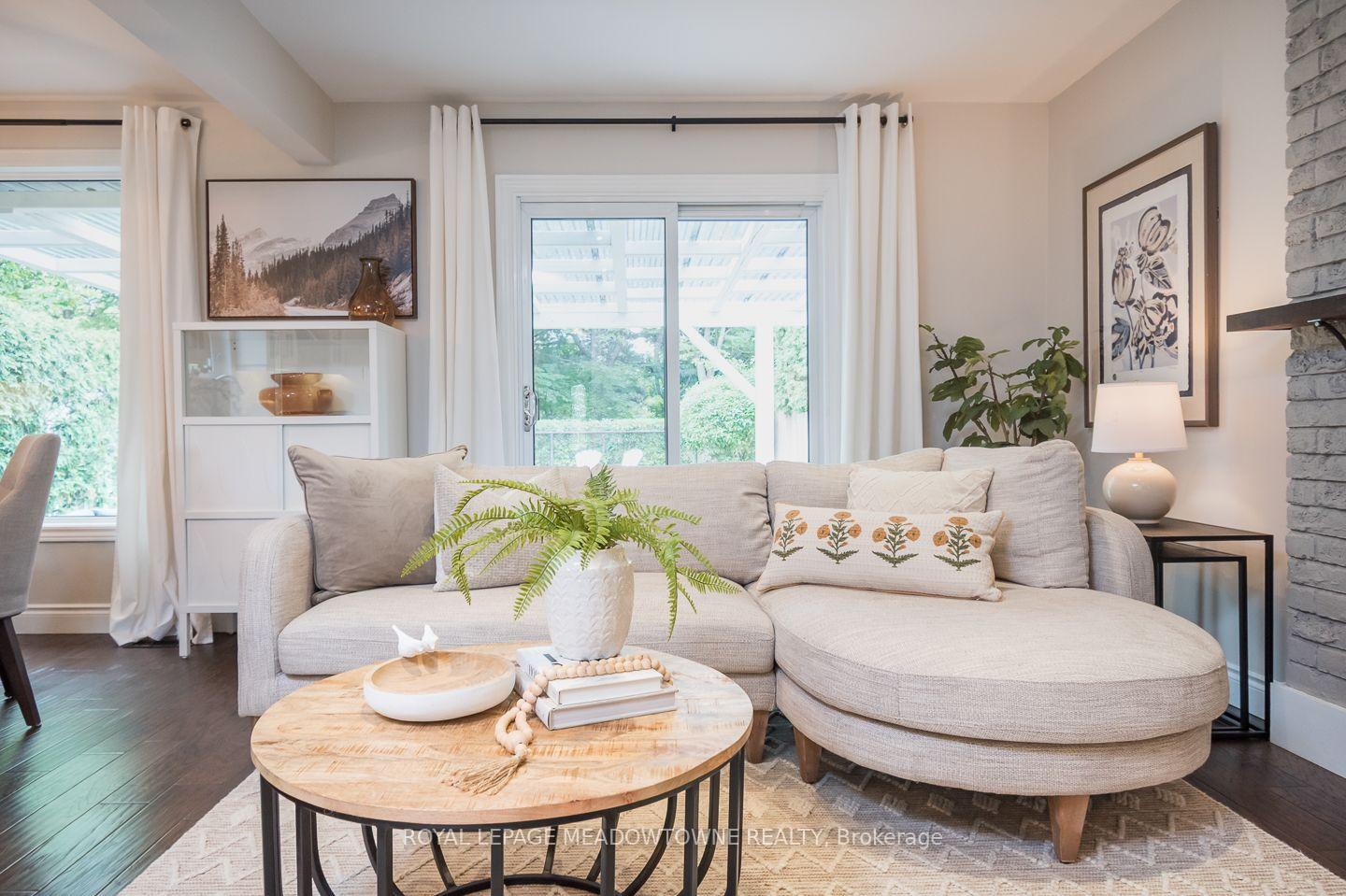 Photo 13 of 784 Laurier Avenue, Milton, Timberlea — HOMEH