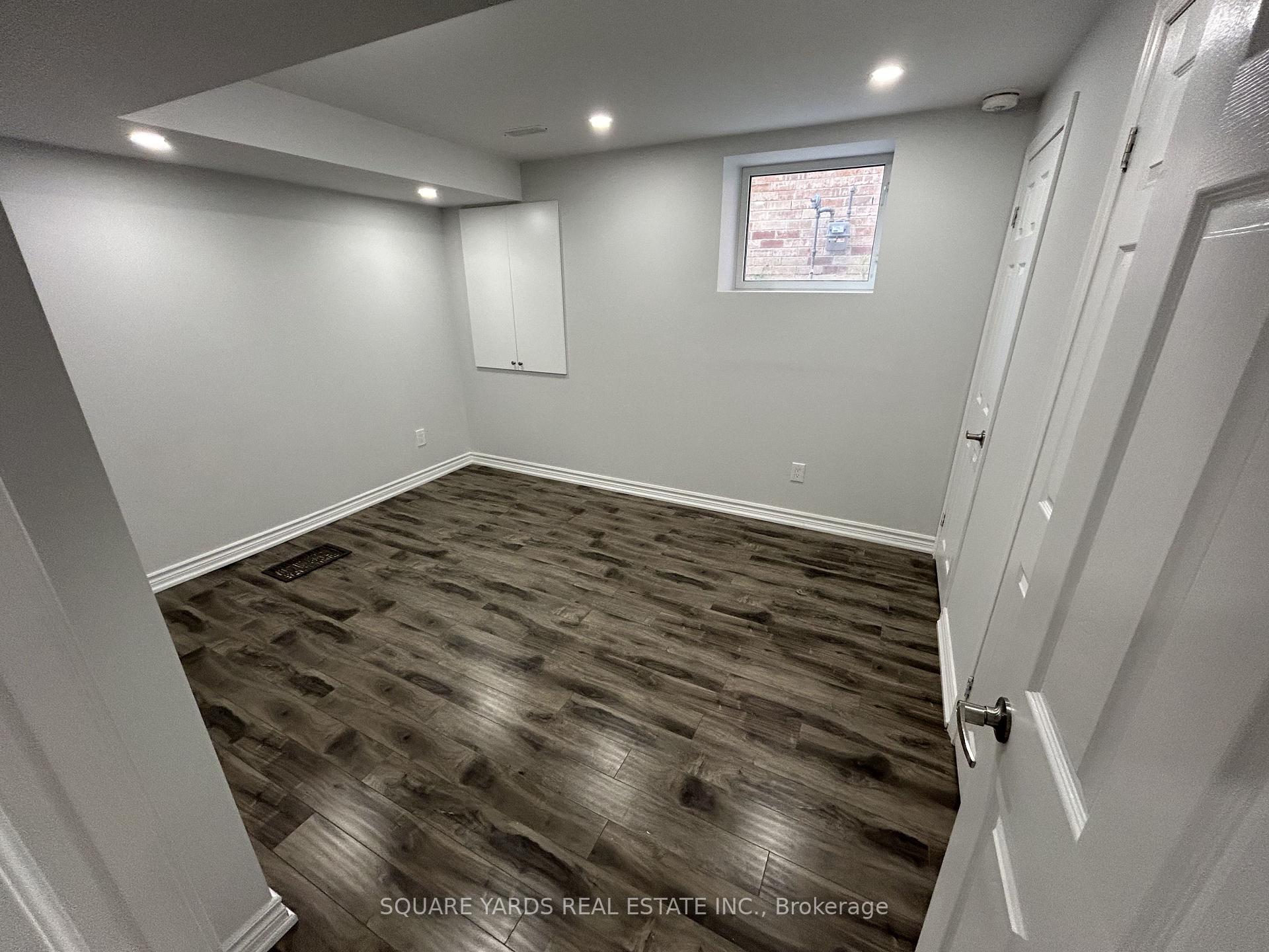 Photo 7 of 55 Bluffwood Crescent, Brampton, Brampton East — HOMEH