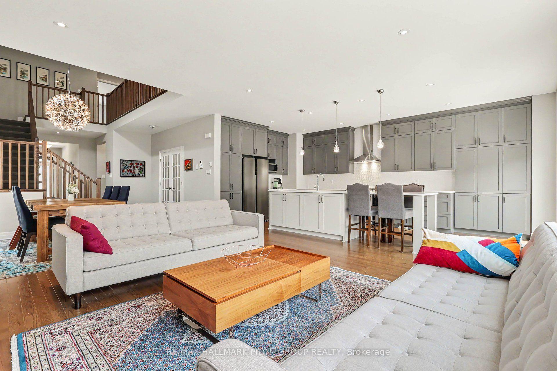 Photo 4 of 260 Shinleaf Crescent, Ottawa, Mer Bleue/Bradley Estates/Anderson Park — HOMEH