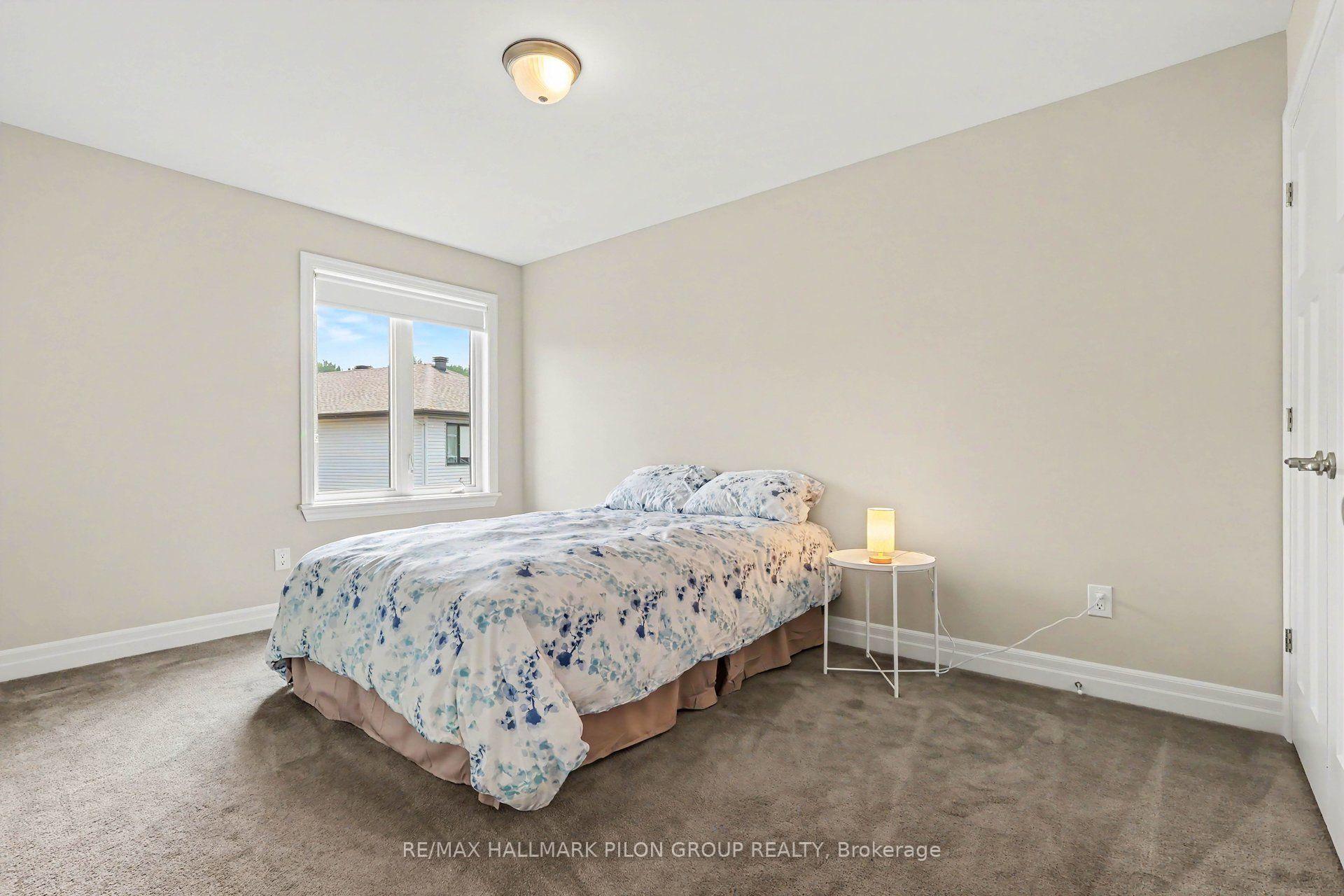 Photo 22 of 260 Shinleaf Crescent, Ottawa, Mer Bleue/Bradley Estates/Anderson Park — HOMEH