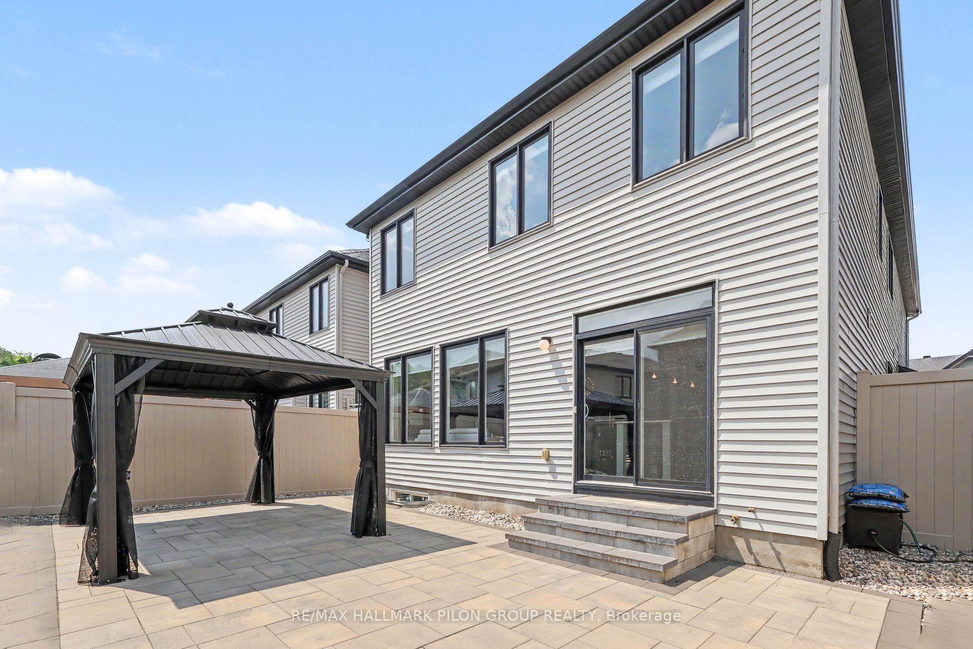 Photo 25 of 260 Shinleaf Crescent, Ottawa, Mer Bleue/Bradley Estates/Anderson Park — HOMEH