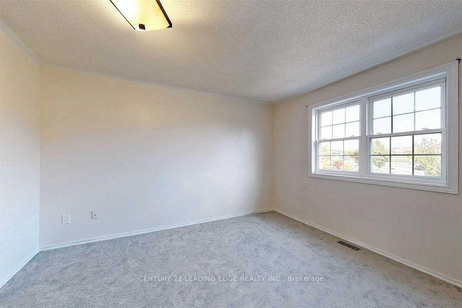 Photo 18 of 1566 Fieldgate Drive, Oshawa, Samac — HOMEH