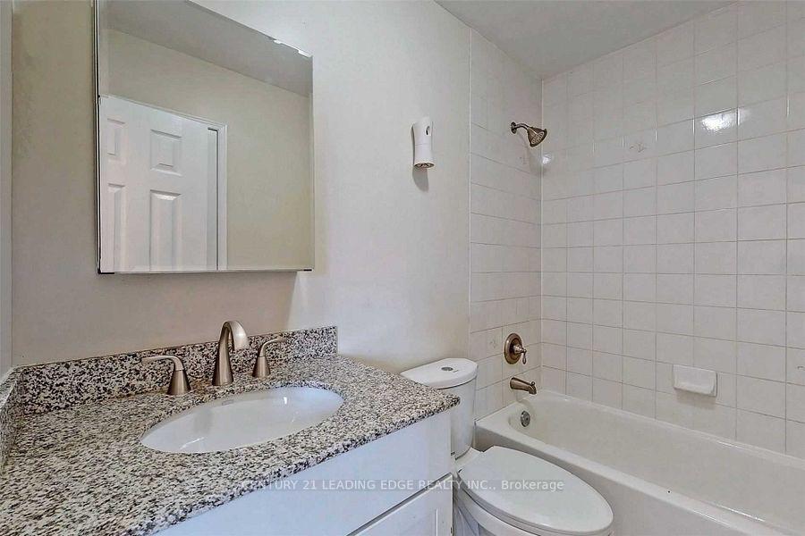 Photo 20 of 1566 Fieldgate Drive, Oshawa, Samac — HOMEH