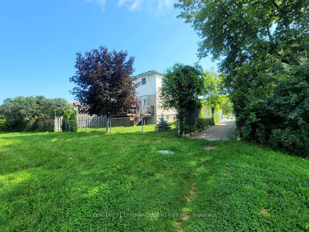 Photo 38 of 1566 Fieldgate Drive, Oshawa, Samac — HOMEH