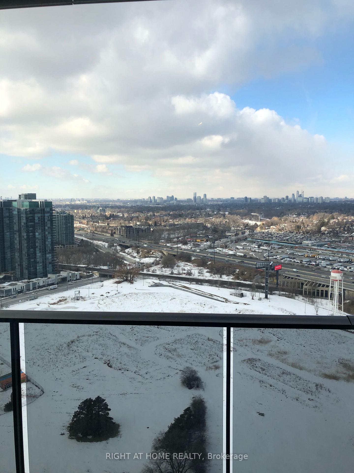 Photo 13 of Unit 3201, 70 Annie Craig Drive, Etobicoke, Mimico — HOMEH