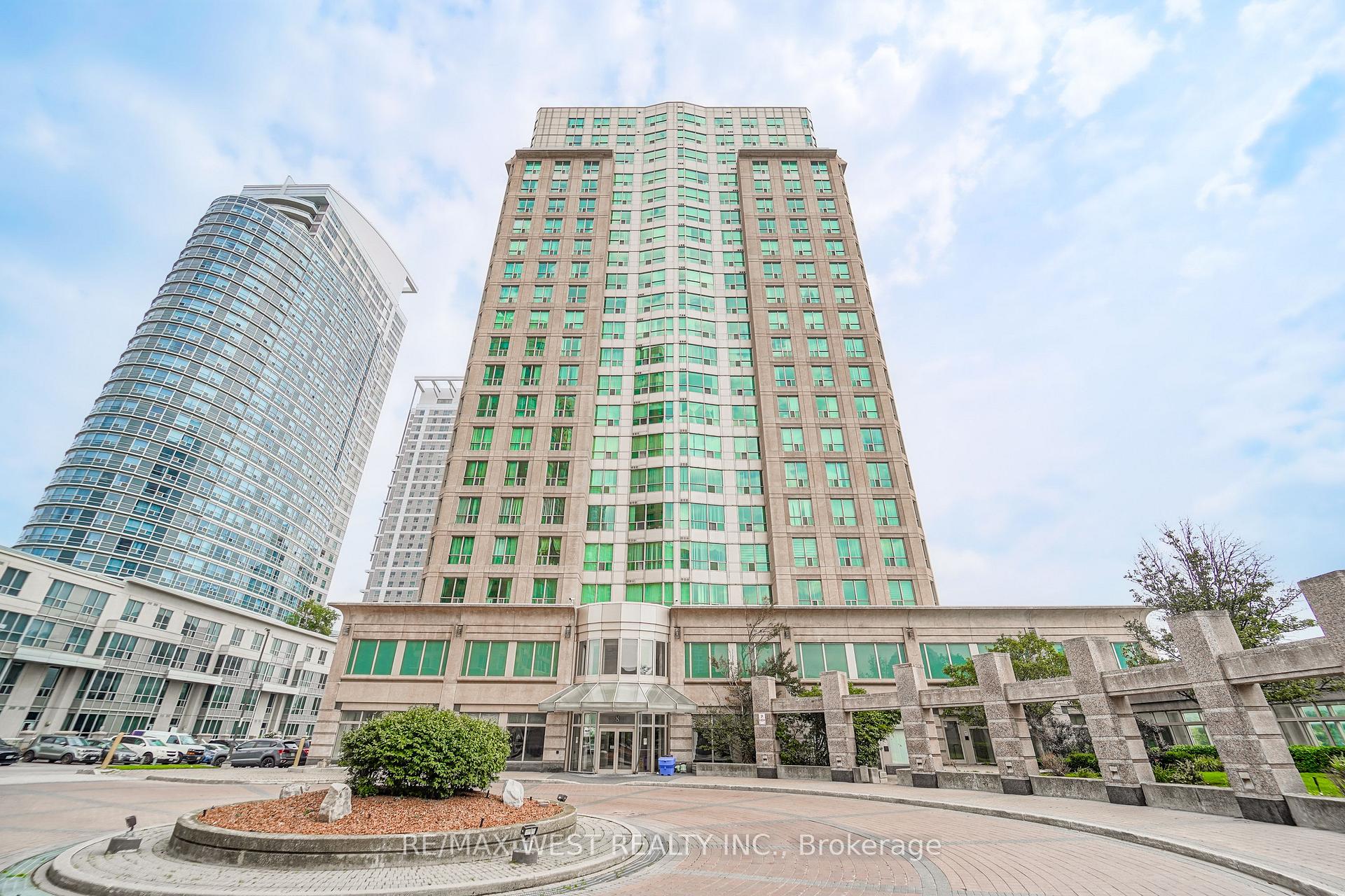 Front of Unit PH103, 8 Lee Centre Drive