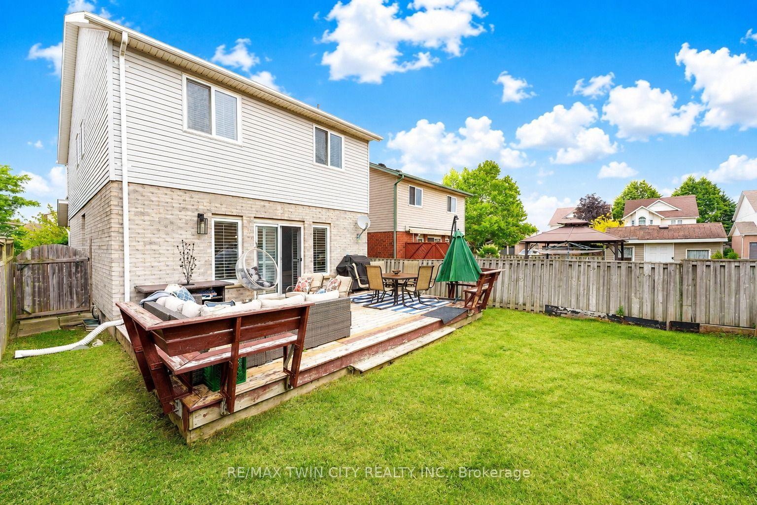 Photo 40 of 135 Cotton Grass Street, Kitchener, Larentian West — HOMEH
