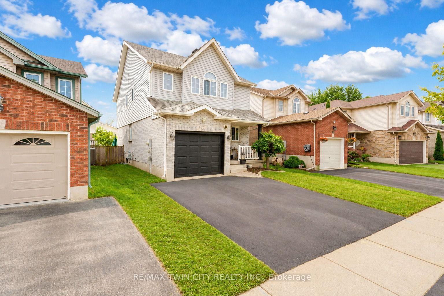 Photo 42 of 135 Cotton Grass Street, Kitchener, Larentian West — HOMEH