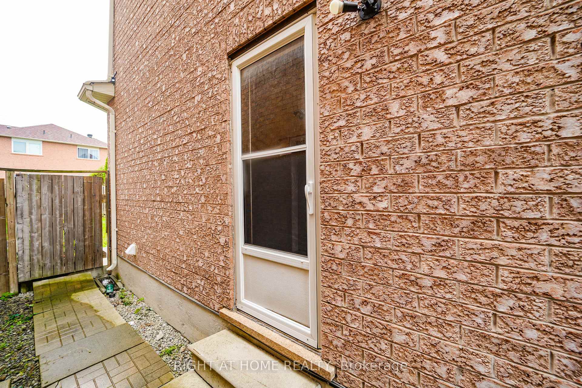 Photo 46 of 180 Raponi Circle, Scarborough, Rouge — HOMEH