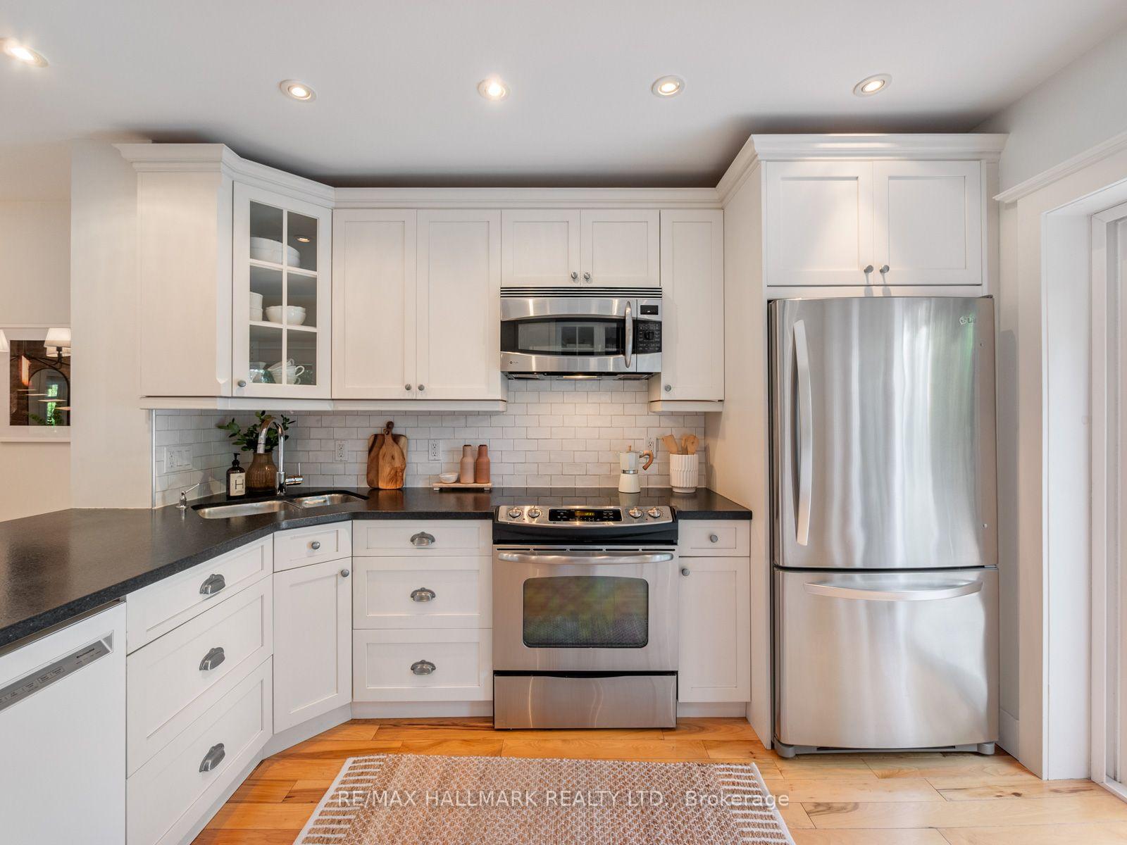 Photo 18 of 14 Fielding Avenue, Toronto, Danforth — HOMEH