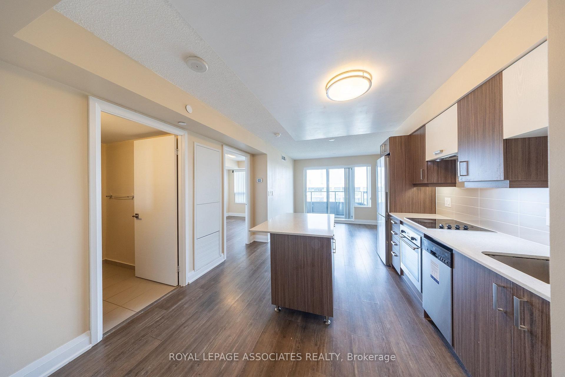 Photo 6 of Unit 1101, 18 Uptown Drive, Markham, Unionville — HOMEH