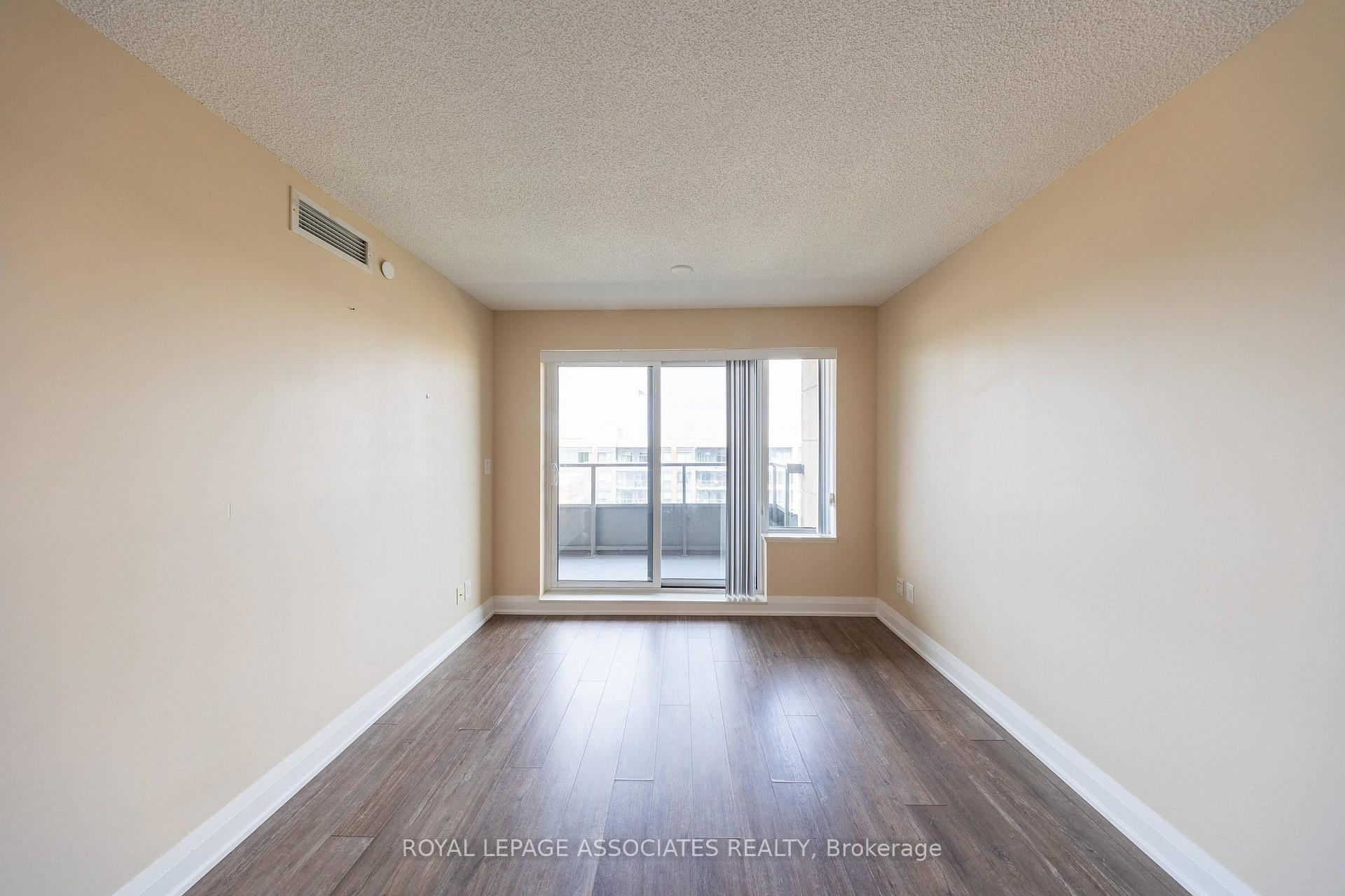 Photo 11 of Unit 1101, 18 Uptown Drive, Markham, Unionville — HOMEH