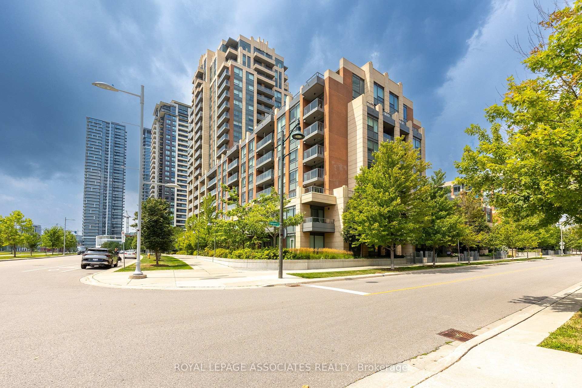 Photo 28 of Unit 1101, 18 Uptown Drive, Markham, Unionville — HOMEH