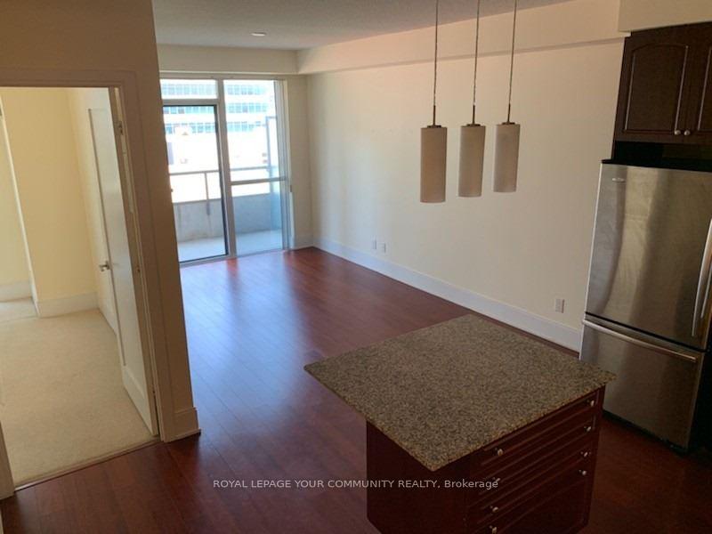 Photo 3 of Unit 418, 70 Roehampton Avenue, Toronto, Mount Pleasant West — HOMEH
