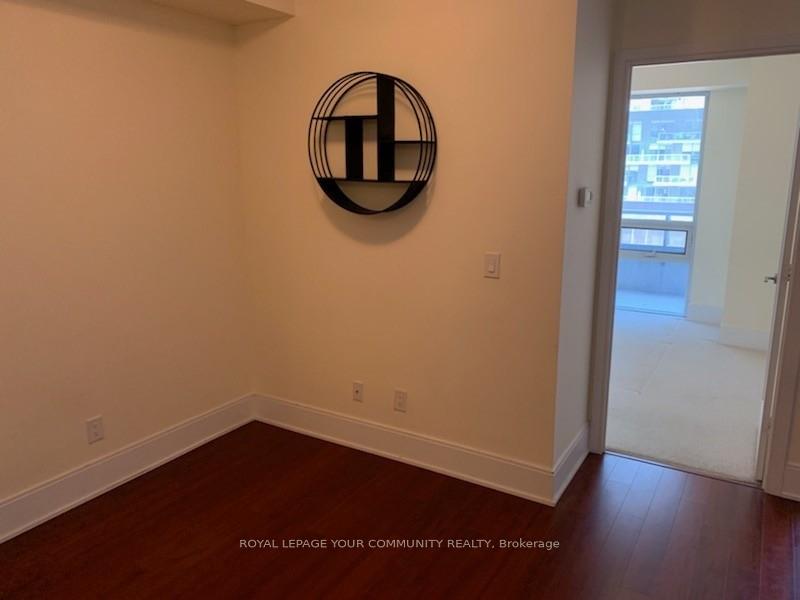 Photo 6 of Unit 418, 70 Roehampton Avenue, Toronto, Mount Pleasant West — HOMEH
