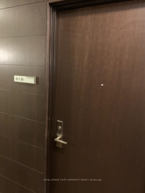 Photo 12 of Unit 418, 70 Roehampton Avenue, Toronto, Mount Pleasant West — HOMEH